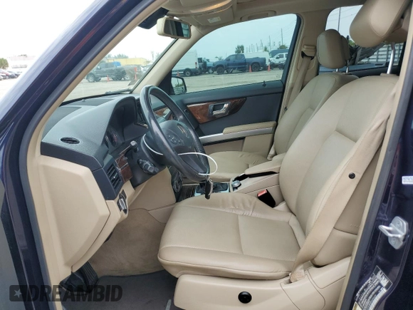 2011 Mercedes-Benz GLK 350 with VIN WDCGG5GB9BF639695, listed as a Copart auction lot 62616424 with 94,971 mi miles and Non Repairable. Bid and sale history available at DreamBid. Image 7.