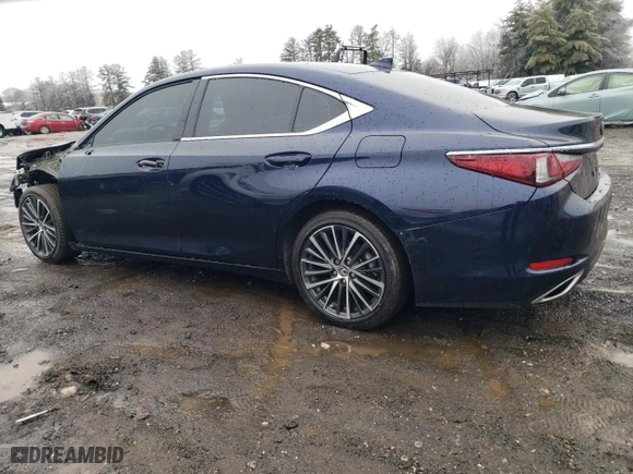 2022 Lexus ES with VIN 58ADZ1B18NU138408, listed as a Copart auction lot 44357325 with 46,531 mi miles and Salvage Title. Bid and sale history available at carsss.com. Image 2.