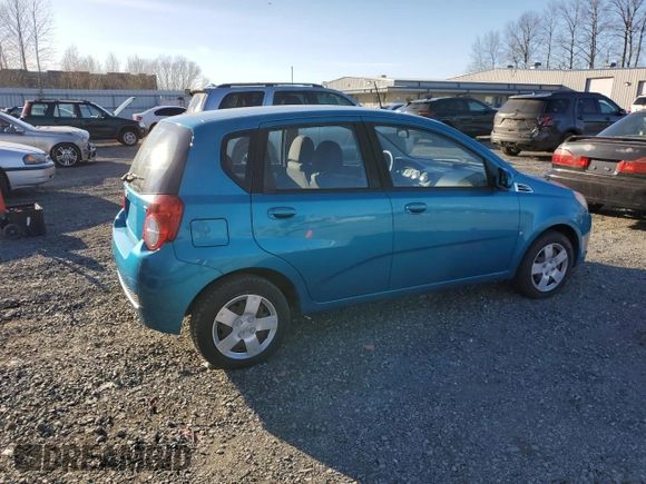 2009 Chevrolet Aveo 1LT z VIN KL1TD66E69B668367, wystawiony jako Copart lot #47278585 z przebiegiem 49 187 mil mil oraz Czysty tytuł • Clean title. Historia ofert i sprzedaży dostępna na DreamBid. Obrazek 3.