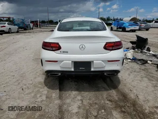 2021 Mercedes-Benz C 300 z VIN W1KWJ8DB2MG095181, wystawiony jako Copart lot #62876523 z przebiegiem 13 463 mil mil oraz Szkoda całkowita • Salvage title. Historia ofert i sprzedaży dostępna na DreamBid. Obrazek 6.