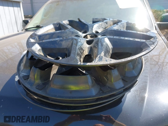 2014 Ford Fusion SE with VIN 3FA6P0H72ER161423, listed as a IAAI auction lot 42077344 with 105,505 mi miles and . Bid and sale history available at DreamBid. Image 12.