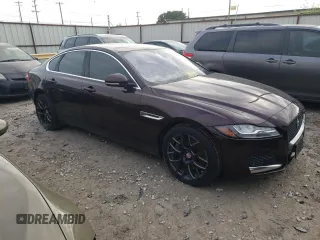2016 Jaguar XF 35t Premium with VIN SAJBJ4BV9GCY16429, listed as a Copart auction lot 48424794 with 75,317 mi miles and Clean Title. Bid and sale history available at carsss.com. Image 4.