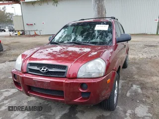 2006 Hyundai Tucson GL with VIN KM8JM12BX6U431424, listed as a IAAI auction lot 41769787 with 125,218 mi miles. Bid and sale history available at carsss.com. Image 6.