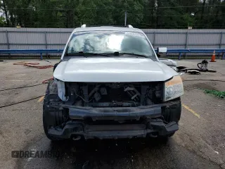 2011 Nissan Armada SV z VIN 5N1BA0ND7BN611338, wystawiony jako Copart lot #57069135 z przebiegiem 183 444 mil mil oraz Szkoda całkowita • Salvage title. Historia ofert i sprzedaży dostępna na DreamBid. Obrazek 5.