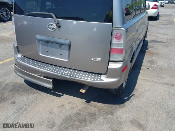 2005 Scion xB with VIN JTLKT324754002835, listed as a IAAI auction lot 41971172 with 217,066 mi miles. Bid and sale history available at carsss.com. Image 6.