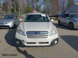 2014 Subaru Outback 2.5i Limited with VIN 4S4BRCNCXE3301122, listed as a IAAI auction lot 42072129 with 245,203 mi miles. Bid and sale history available at carsss.com. Image 12.