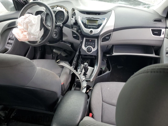 2012 Hyundai Elantra GLS с VIN KMHDH4AE5CU397144, выставлен на аукционе Copart как лот 57083355 с пробегом Не указан миль и Списание • Salvage title. История ставок и продаж доступна на DreamBid. Изображение 8.