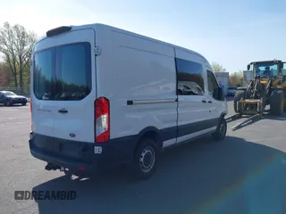 2019 Ford Transit with VIN 1FTYR2CM1KKA03886, listed as a IAAI auction lot 42060822 with 140,305 mi miles. Bid and sale history available at carsss.com. Image 4.