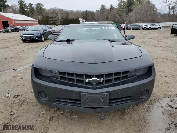 2013 Chevrolet Camaro LS with VIN 2G1FE1E39D9147877, listed as a Copart auction lot 48160705 with 146,818 mi miles and Clean Title. Bid and sale history available at carsss.com. Image 5.