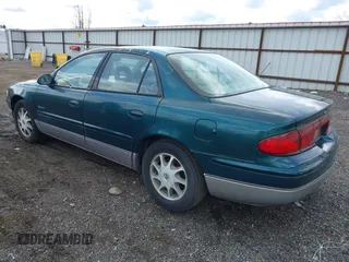 1998 Buick Regal GS with VIN 2G4WF5211W1484975, listed as a IAAI auction lot 41804514 with 168,850 mi miles. Bid and sale history available at carsss.com. Image 3.