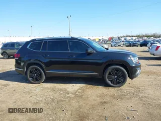 2018 Volkswagen Atlas SEL Premium with VIN 1V2NR2CA0JC589853, listed as a IAAI auction lot 41399169 with 103,513 mi miles and . Bid and sale history available at DreamBid. Image 11.