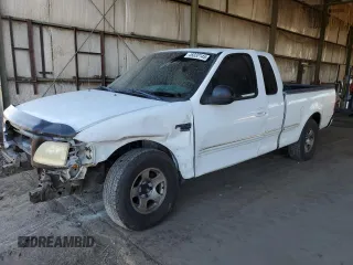 1998 Ford F-150 z VIN 1FTDX176XWNA06879, wystawiony jako Copart lot #46032145 z przebiegiem 211 308 mil mil oraz Szkoda całkowita • Salvage title. Historia ofert i sprzedaży dostępna na DreamBid. Obrazek 1.