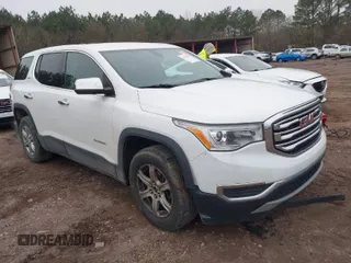 2017 GMC Acadia SLE with VIN 1GKKNKLA5HZ207411, listed as a IAAI auction lot 41591597 with 180,734 mi miles. Bid and sale history available at carsss.com. Image 1.