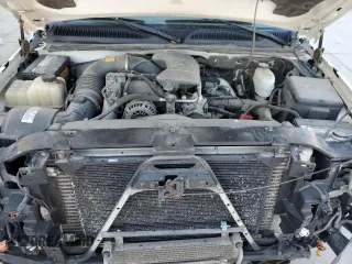 2006 Chevrolet Silverado 3500 SRW LT3 with VIN 1GCHK39DX6E233268, listed as a Copart auction lot 79136634 with 281,339 mi miles and Salvage Title. Bid and sale history available at carsss.com. Image 11.