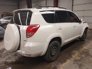 2007 Toyota RAV4 Sport with VIN JTMBK32V775019073, listed as a IAAI auction lot 41541019 with 135,667 mi miles. Bid and sale history available at carsss.com. Image 4.