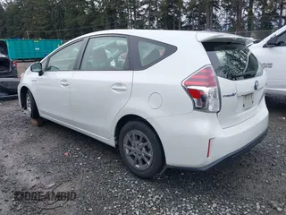 2015 Toyota Prius Two with VIN JTDZN3EU7FJ040438, listed as a IAAI auction lot 41641753 with 57,727 mi miles and . Bid and sale history available at DreamBid. Image 3.