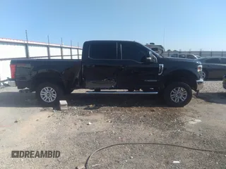 2018 Ford F-250 XL with VIN 1FT7W2BT9JEC40281, listed as a IAAI auction lot 36924236 with 107,612 mi miles and . Bid and sale history available at DreamBid. Image 13.