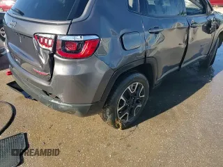 2021 Jeep Compass Trailhawk with VIN 3C4NJDDB3MT564983, listed as a Copart auction lot 76310514 with 77,585 mi miles and Non repairable. Bid and sale history available at DreamBid. Image 14.