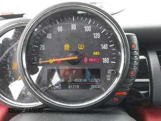 2014 MINI Hardtop S with VIN WMWXM7C56ET926604, listed as a IAAI auction lot 41642560 with 81,219 mi miles and . Bid and sale history available at DreamBid. Image 7.