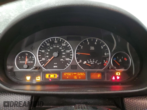 2005 BMW 3 Series 330Ci with VIN WBABW53465PL51199, listed as a Copart auction lot 43700505 with 124,507 mi miles and Salvage Title. Bid and sale history available at carsss.com. Image 9.
