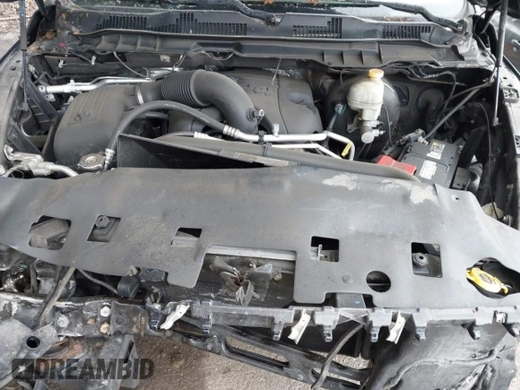 2017 Ram 1500 Express z VIN 3C6RR7KT3HG705029, wystawiony jako IAAI lot #42199557 z przebiegiem 98 229 mil mil oraz . Historia ofert i sprzedaży dostępna na DreamBid. Obrazek 10.