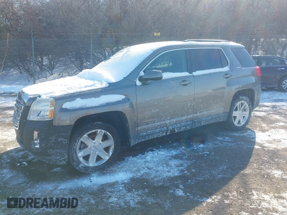 2010 GMC Terrain SLE-2 with VIN 2CTALDEWXA6392384, listed as a IAAI auction lot 41404981 with 90,726 mi miles. Bid and sale history available at carsss.com. Image 2.