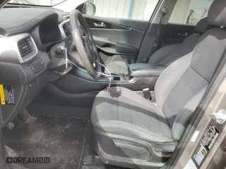 2018 Kia Sorento LX V6 with VIN 5XYPG4A52JG384841, listed as a Copart auction lot 76878914 with 111,861 mi miles and Salvage Title. Bid and sale history available at carsss.com. Image 7.