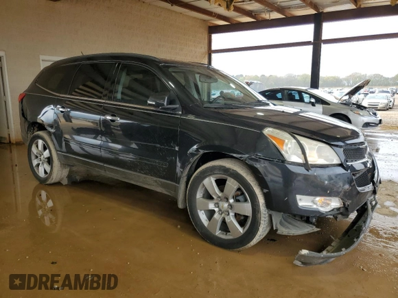 2012 Chevrolet Traverse 1LT with VIN 1GNKRGED5CJ408681, listed as a Copart auction lot 51266715 with 179,662 mi miles and Salvage Title. Bid and sale history available at DreamBid. Image 4.