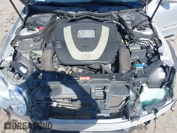 2007 Mercedes-Benz CLK 350 with VIN WDBTK56F27F228877, listed as a IAAI auction lot 42256623 with 158,017 mi miles and . Bid and sale history available at DreamBid. Image 10.