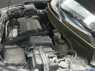 2020 Chevrolet Equinox LT z VIN 3GNAXKEV0LS630816, wystawiony jako IAAI lot #43281392 z przebiegiem 53 353 mil mil oraz . Historia ofert i sprzedaży dostępna na DreamBid. Obrazek 12.