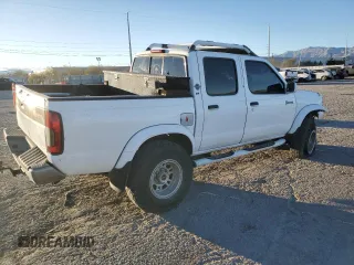 2000 Nissan Frontier XE z VIN 1N6ED27T3YC422129, wystawiony jako Copart lot #46668975 z przebiegiem 333 836 mil mil oraz Szkoda całkowita • Salvage title. Historia ofert i sprzedaży dostępna na DreamBid. Obrazek 3.