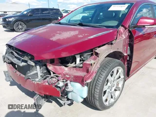 2011 Buick LaCrosse CXS with VIN 1G4GE5GD2BF301466, listed as a IAAI auction lot 40311800 with 117,397 mi miles. Bid and sale history available at carsss.com. Image 6.