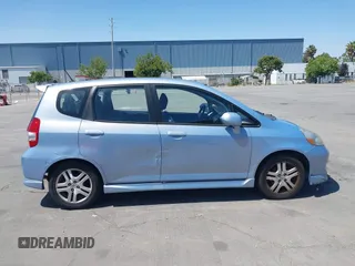 2008 Honda Fit Sport z VIN JHMGD38668S014187, wystawiony jako IAAI lot #42402304 z przebiegiem 161 106 mil mil oraz . Historia ofert i sprzedaży dostępna na DreamBid. Obrazek 13.