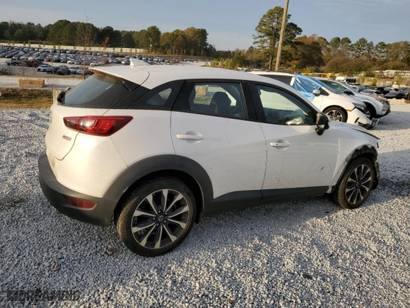 2019 Mazda CX-3 Touring with VIN JM1DKDC78K1459110, listed as a Copart auction lot 83422844 with NaN miles and Salvage Title. Bid and sale history available at carsss.com. Image 3.