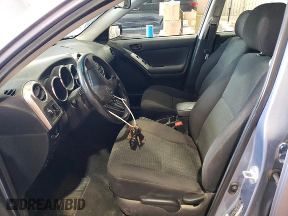 2007 Toyota Matrix STD z VIN 2T1KR32E87C675314, wystawiony jako Copart lot #56885455 z przebiegiem 229 781 mil mil oraz Szkoda całkowita • Salvage title. Historia ofert i sprzedaży dostępna na DreamBid. Obrazek 7.