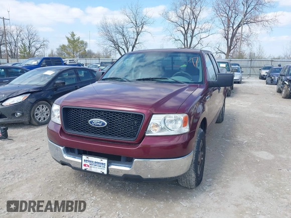 2004 Ford F-150 STX with VIN 1FTRX12W34NB80500, listed as a IAAI auction lot 41937992 with 143,263 mi miles. Bid and sale history available at carsss.com. Image 6.