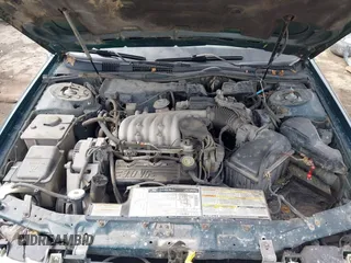 1995 Mercury Sable GS z VIN 1MELM50U8SA632936, wystawiony jako IAAI lot #41695182 z przebiegiem 124 194 mil mil oraz . Historia ofert i sprzedaży dostępna na DreamBid. Obrazek 10.