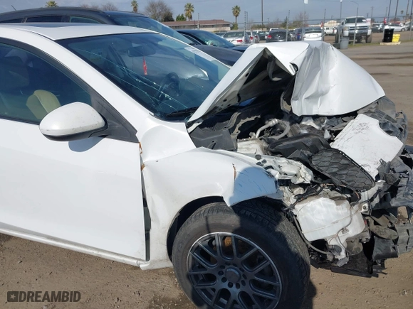 2013 Mazda Mazda3 i Grand Touring with VIN JM1BL1WP3D1783731, listed as a IAAI auction lot 41573753 with 253,424 mi miles. Bid and sale history available at carsss.com. Image 19.
