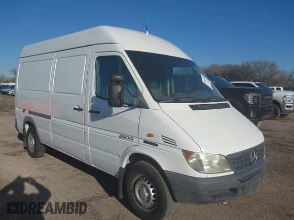 2006 Dodge Sprinter with VIN WD0PD644165856865, listed as a IAAI auction lot 41750967 with 254,149 mi miles and . Bid and sale history available at DreamBid. Image 1.