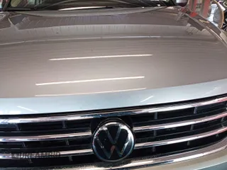 2024 Volkswagen Tiguan SE with VIN 3VV3B7AX8RM108454, listed as a IAAI auction lot 42793135 with 34,423 mi miles and . Bid and sale history available at DreamBid. Image 20.