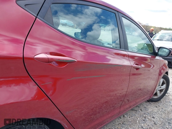 2015 Hyundai Elantra SE with VIN 5NPDH4AE9FH644779, listed as a IAAI auction lot 42048495 with 180,291 mi miles and . Bid and sale history available at DreamBid. Image 12.