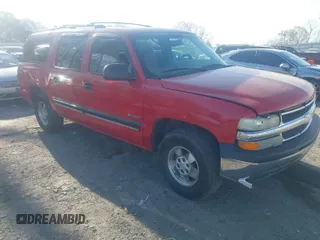 2000 Chevrolet Suburban LS with VIN 3GNEC16T5YG100341, listed as a IAAI auction lot 41900501 with 256,073 mi miles and . Bid and sale history available at DreamBid. Image 1.