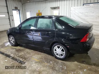 2002 Ford Focus SE with VIN 1FAFP34P32W112456, listed as a Copart auction lot 44006775 with 153,537 mi miles and Salvage Title. Bid and sale history available at carsss.com. Image 2.