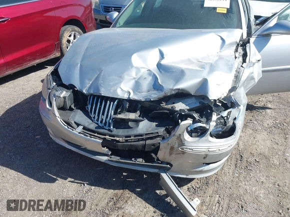 2009 Buick LaCrosse CXL with VIN 2G4WD582791146054, listed as a IAAI auction lot 42038114 with 183,236 mi miles. Bid and sale history available at carsss.com. Image 6.