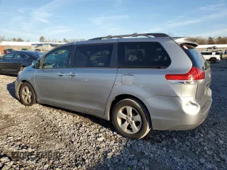 2012 Toyota Sienna LE AAS with VIN 5TDKK3DCXCS232387, listed as a Copart auction lot 42401055 with 173,668 mi miles and Salvage Title. Bid and sale history available at carsss.com. Image 2.