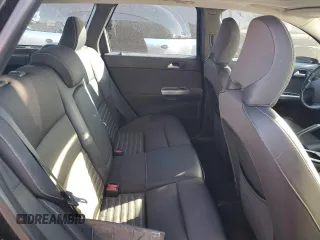 2010 Volvo V50 с VIN YV1390MW6A2531561, выставлен на аукционе Copart как лот 71112064 с пробегом 149 354 миль миль и Списание • Salvage title. История ставок и продаж доступна на DreamBid. Изображение 10.