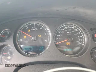 2012 Chevrolet Avalanche LS with VIN 3GNTKEE72CG117497, listed as a Copart auction lot 60795715 with 266,877 mi miles and Salvage title. Bid and sale history available at DreamBid. Image 9.