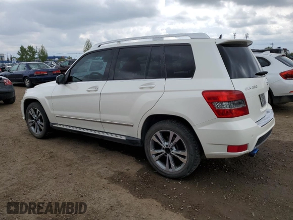 2012 Mercedes-Benz GLK 350 z VIN WDCGG8HB1CF816712, wystawiony jako Copart lot #56370585 z przebiegiem 110 392 mil mil oraz Szkoda całkowita • Salvage title. Historia ofert i sprzedaży dostępna na DreamBid. Obrazek 2.
