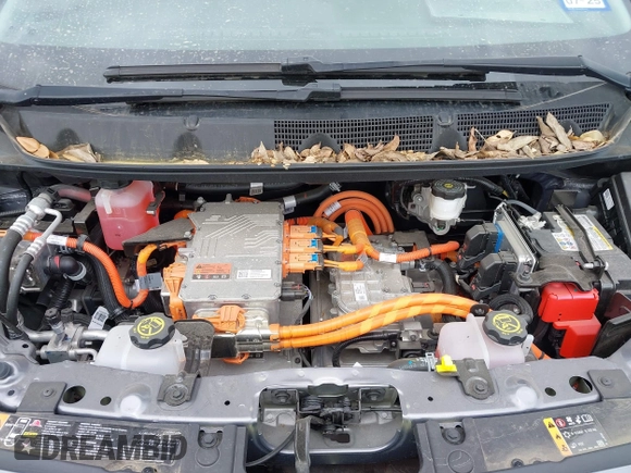 2023 Chevrolet Bolt EV 2LT z VIN 1G1FX6S0XP4170965, wystawiony jako IAAI lot #41946627 z przebiegiem 18 477 mil mil oraz . Historia ofert i sprzedaży dostępna na DreamBid. Obrazek 10.