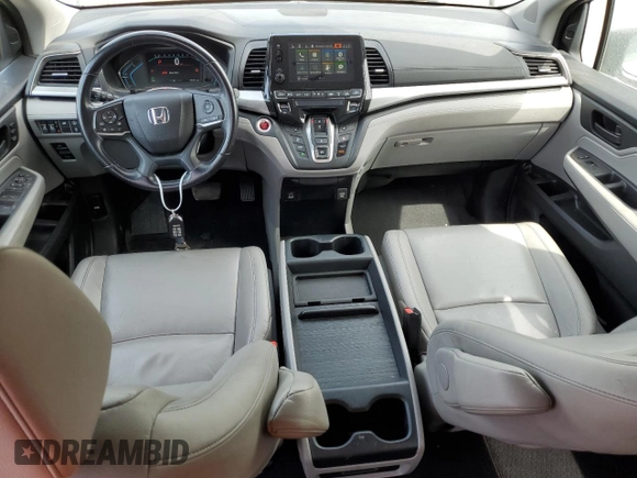 2021 Honda Odyssey EX-L with VIN 5FNRL6H74MB010119, listed as a Copart auction lot 52353355 with 39,366 mi miles and Salvage Title. Bid and sale history available at DreamBid. Image 8.